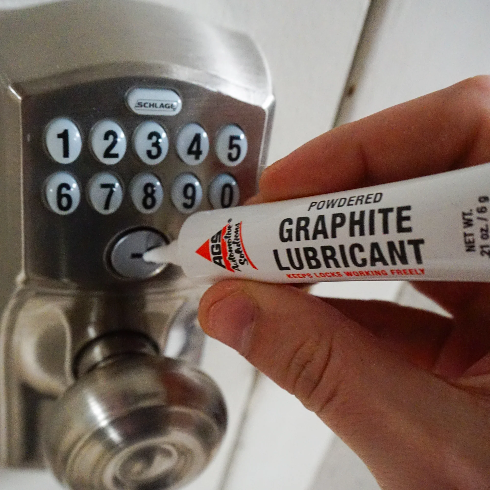 Graphite Powdered Tube - Image 3