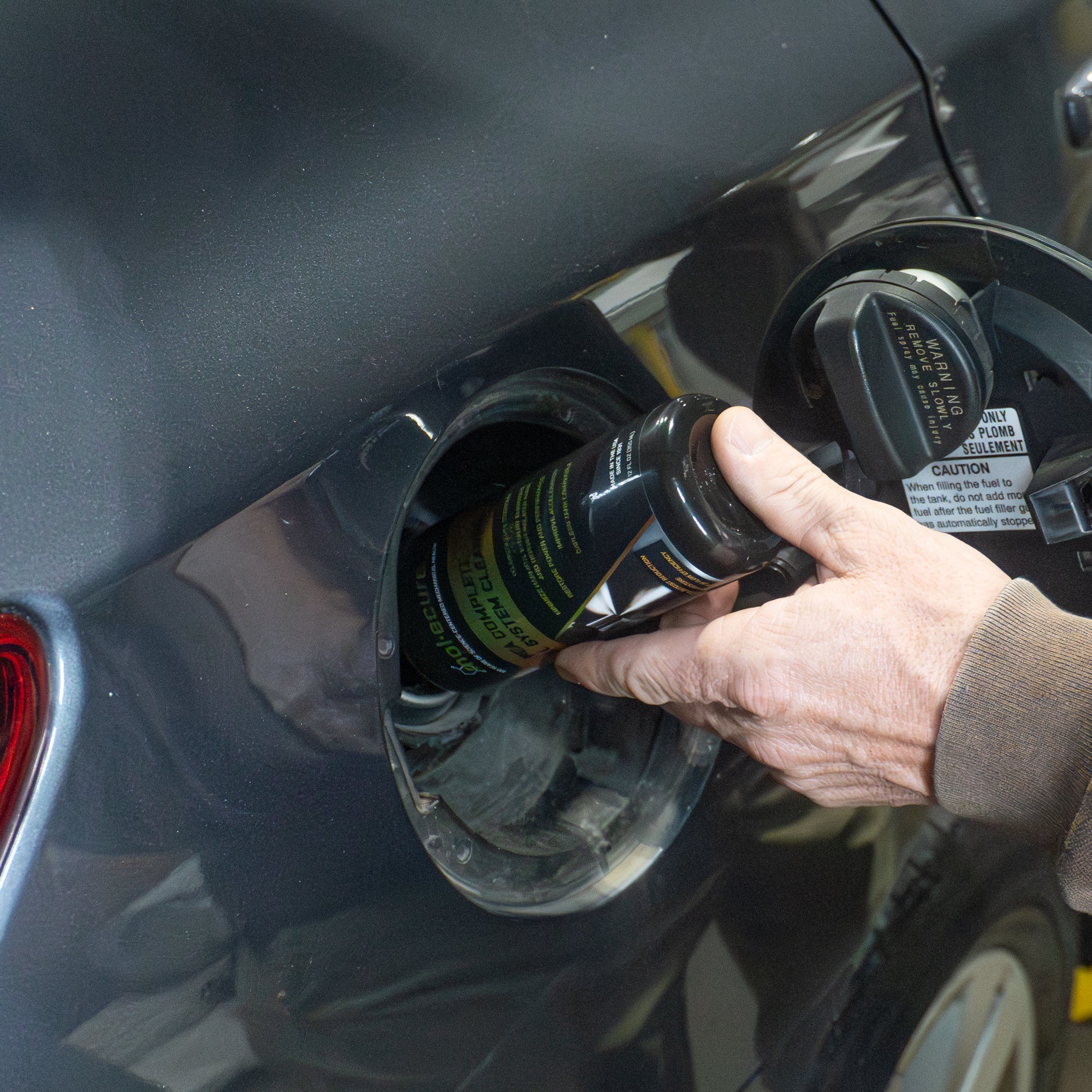 PEA Complete Fuel System Cleaner - Image 3