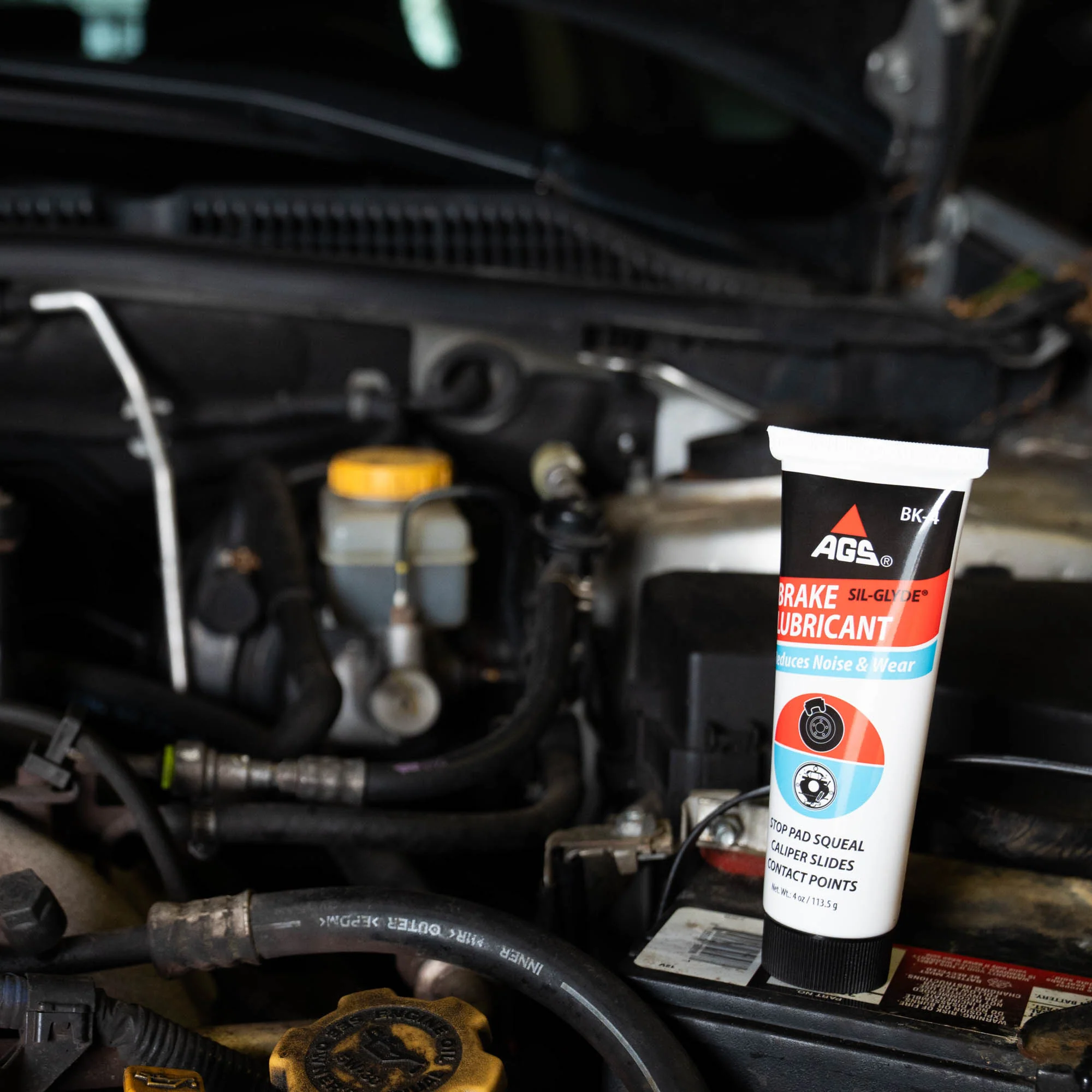 Sil-Glyde Silicone Brake Lubricant - Image 4