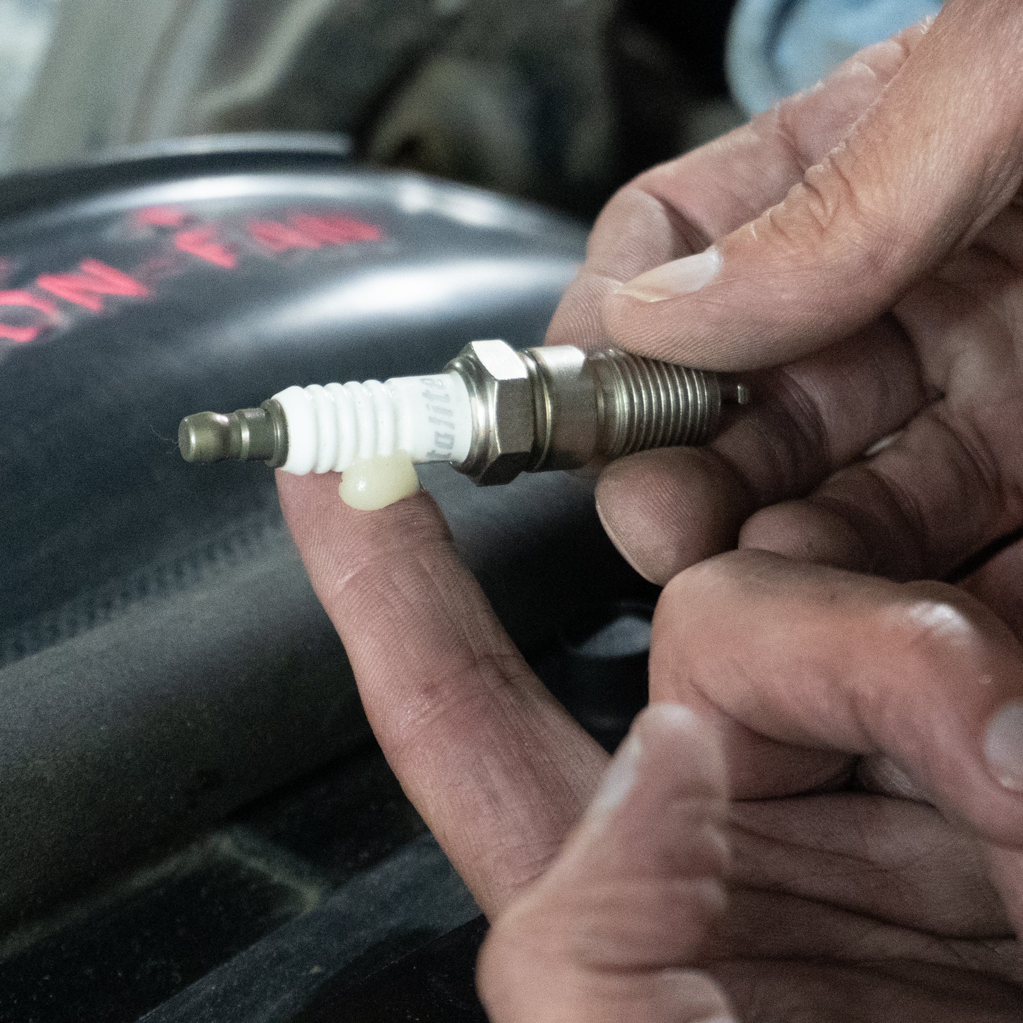 Spark Plug Boot Protector Dielectric Grease - Image 4